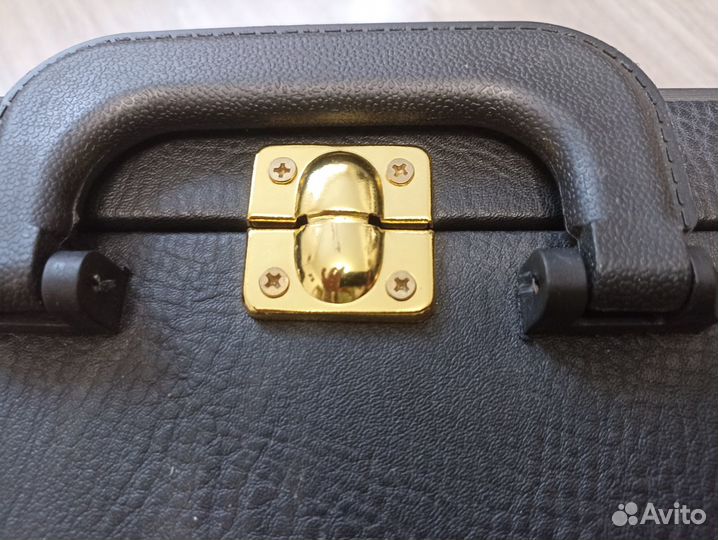 Футляр для альт саксофона