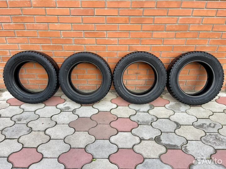 Hankook Winter I'Pike 185/65 R15 88T