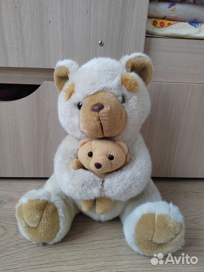 Плюшевый медведь