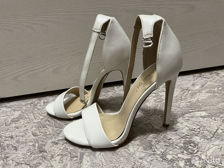 Туфли женские 39 размер