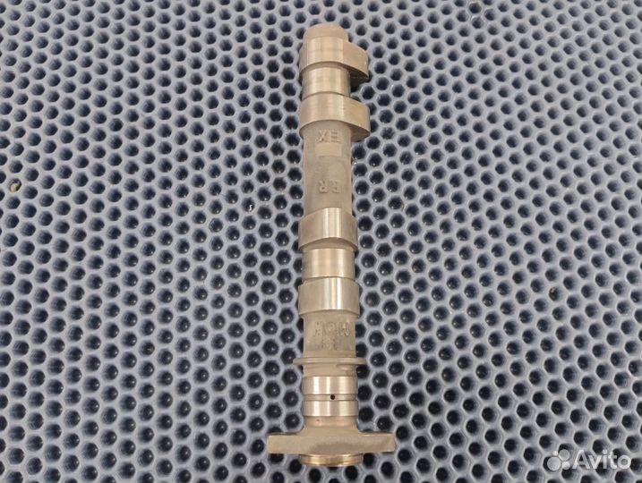 Honda VFR800 распредвал выпускной, правый