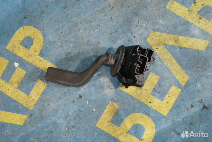 Подрулевой переключатель поворотов Volvo S40