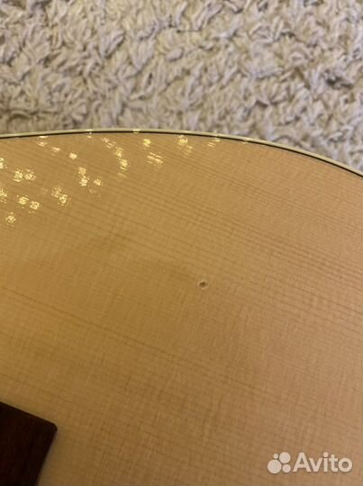 Акустическая гитара Norman