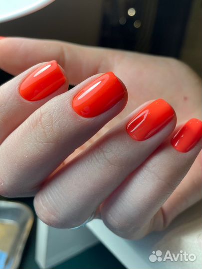 Маникюр с покрытием гель-лак