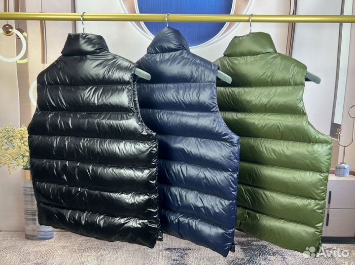 Жилетки Moncler Синяя, Черная,Зеленая