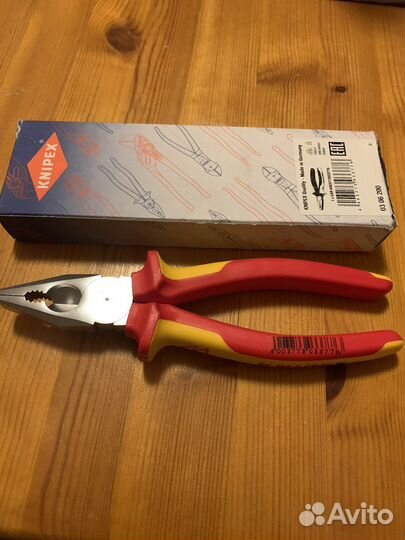 Пассатижи knipex 03 06 200 VDE