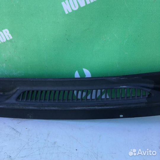 Решетка стеклоочистителя Сузуки Гранд Витара