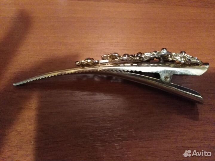 Заколка для волос