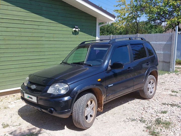 Chevrolet Niva 1.7 МТ, 2010, 110 000 км