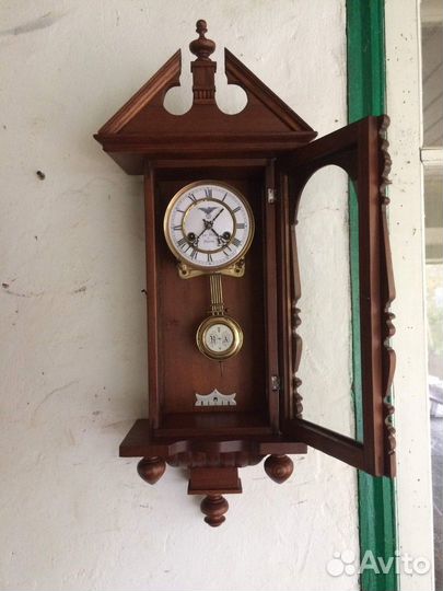 Старинные настенные часы, рабочие фмс
