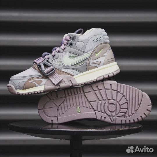 Кроссовки Nike air trainer 1 sp