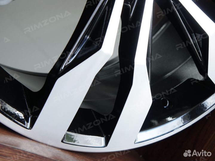 Литые диски R18 на Volkswagen. Арт1920