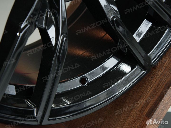 Литые диски R18 на BMW 5 Series. Арт1795