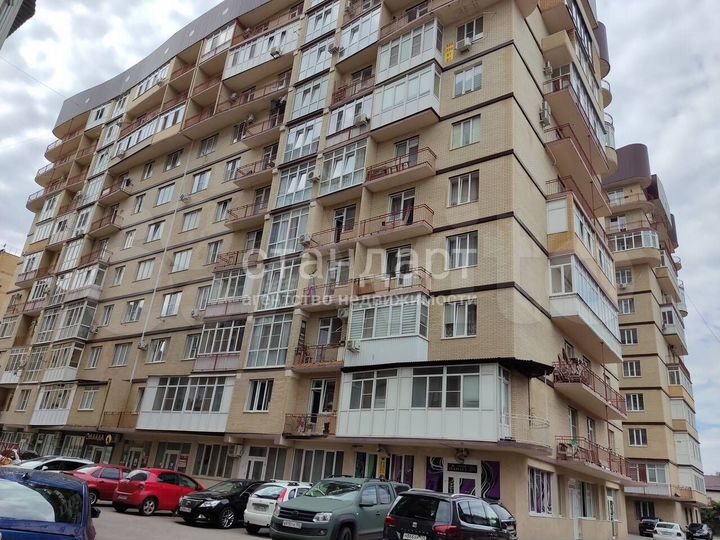 2-к. квартира, 64 м², 10/11 эт.