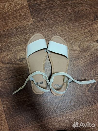 Сандалии женские 37 размер