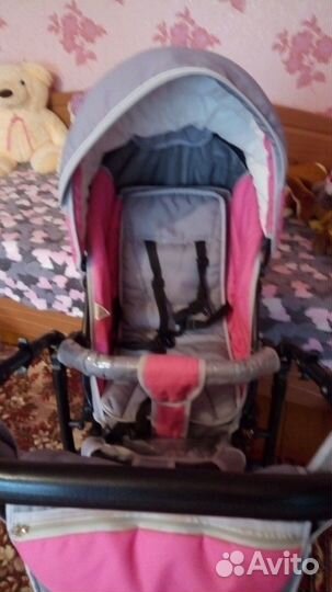 Прогулочная коляска