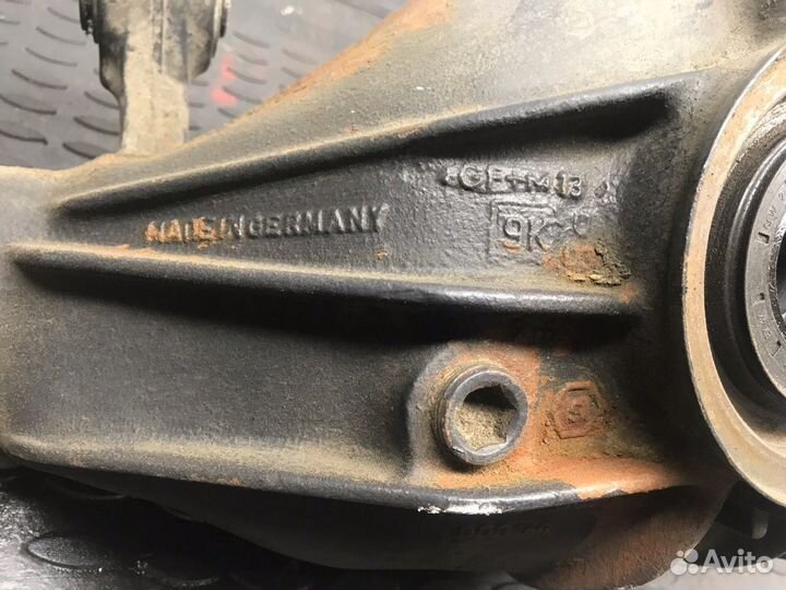 Редуктор задний Mercedes-Benz S500 W220