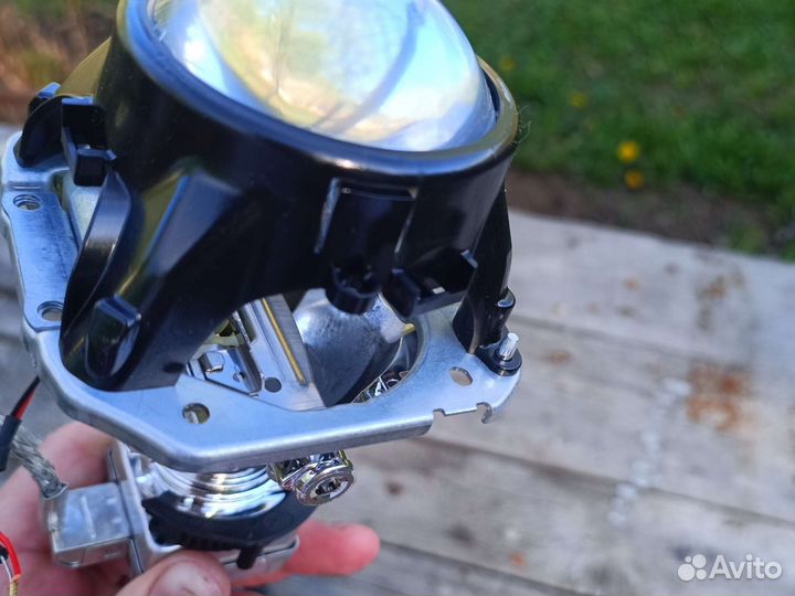 Линзы в фары и лампочки ксенон на ford Focus 3