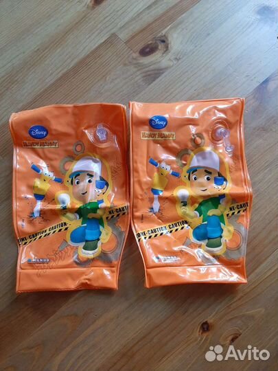 Нарукавники для плаванья