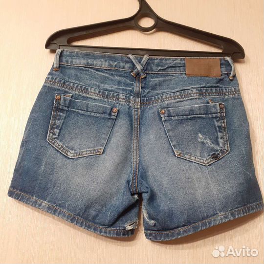 Джинсовые шорты для молодёжи, размер 42