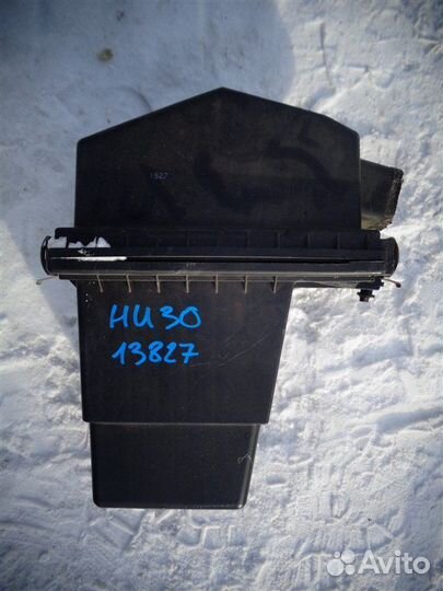 Корпус воздушного фильтра Nissan Presage HU30 VQ30