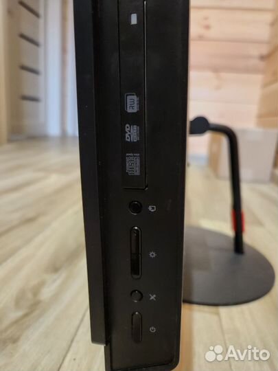 Моноблок Lenovo ThinkCentre M900z 23.8