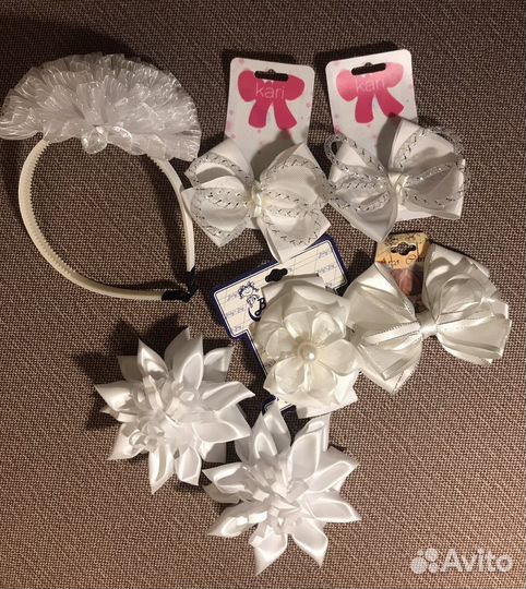 Банты для волос белые на 1 сентября