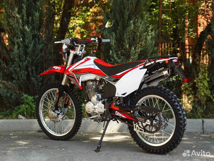 Мотоцикл Kayo T2-G 250 Enduro черно-красный