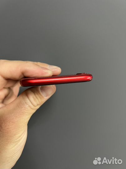 iPhone 8, 64 ГБ
