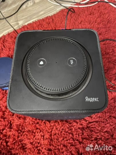 Яндекс станция Макс