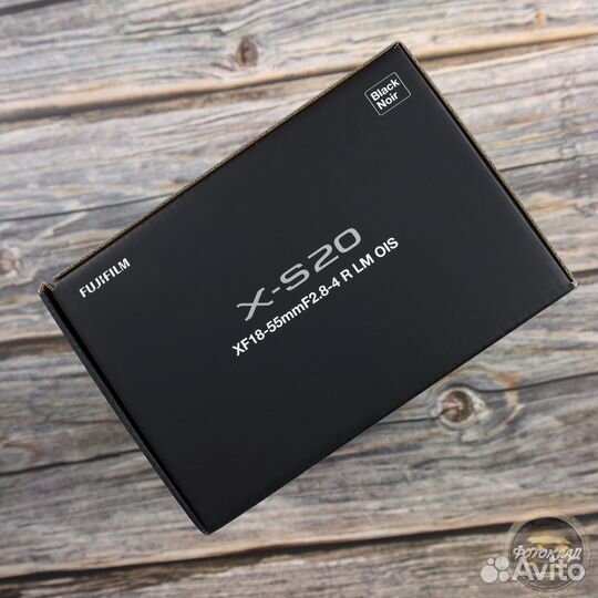 Fujifilm X-S20 kit XF 18-55mm f/2.8-4.0 OIS WR