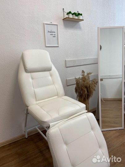 Кушетка косметологическая