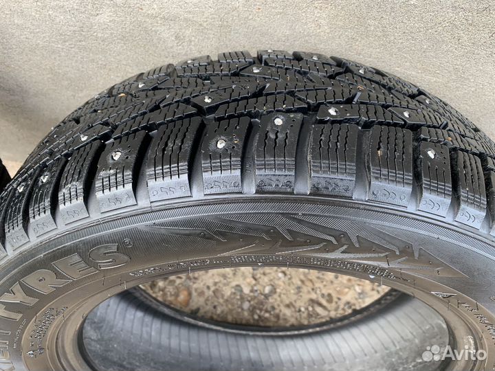 Nokian Tyres Hakkapeliitta 7 185/60 R15 88T