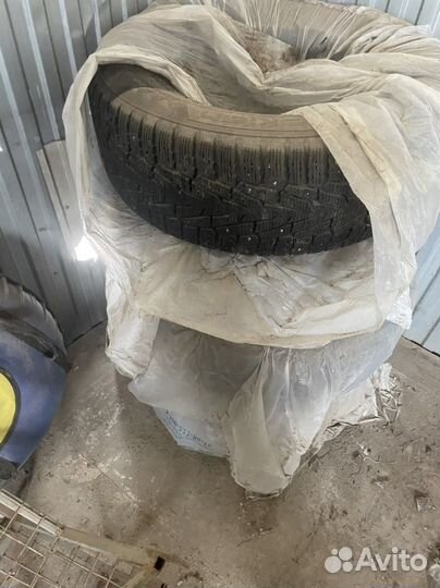 Nokian Tyres Hakkapeliitta 7 SUV 275/65 R17
