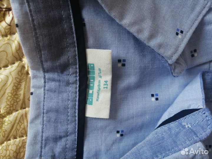 Продам рубашку на мальчика, для школы