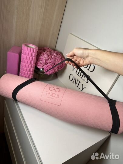 Коврик для йоги и фитнеса