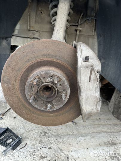 Суппорт на hyundai equus