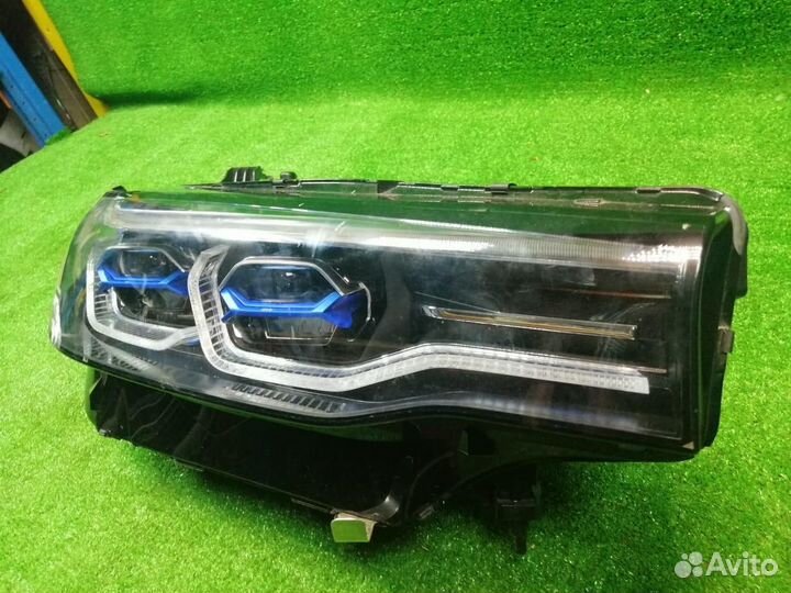 Фара правая BMW X7