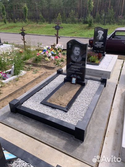 Изготовление памятников /Установка Памятника и