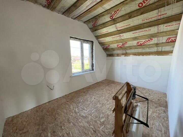 Дом 115 м² на участке 5 сот.