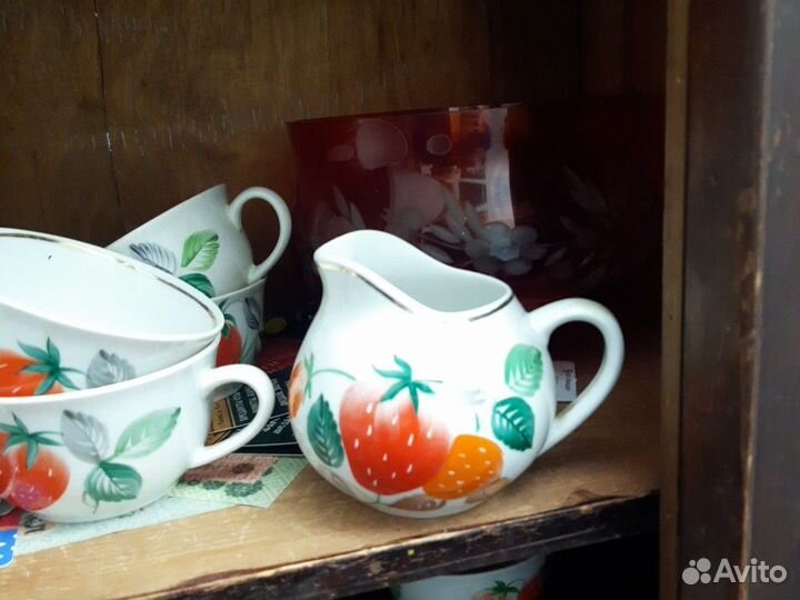 Сахарницы молочники