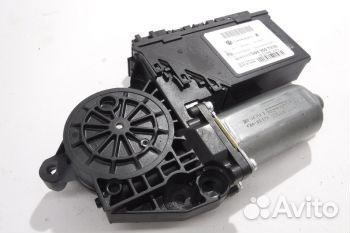 Моторчик переднего правого стеклоподъемника Bentley Continental Flying Spur 1