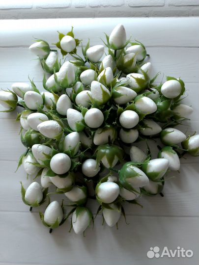 Мыльные цветы и остатки от творчества