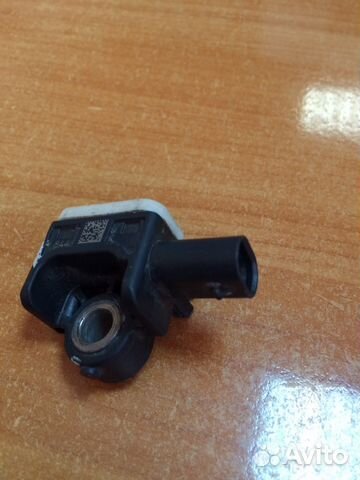 Датчик удара Volkswagen Touareg