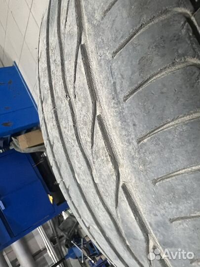 Bridgestone Turanza ER300 245/45 R18