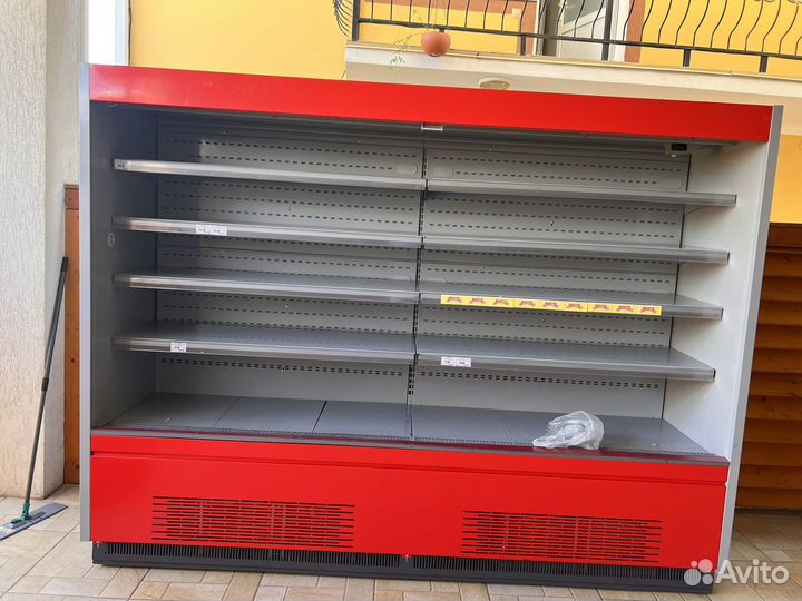 Холодильник витриный горка