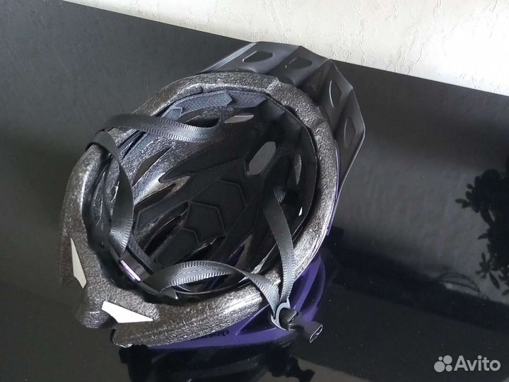 Велошлем новый для взрослых