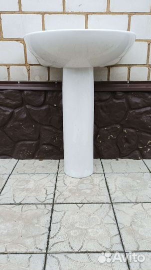 Раковина в ванную с тумбой