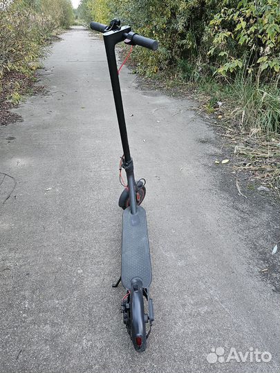 Электросамокат xiaomi m365 pro