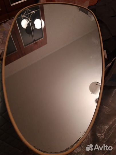 Зеркало настенное подвесное